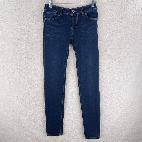 CAbi Blue Denim Dark Wash Skinny Leg Jeans Womens Low Rise Stretch Size 4 - Picture 1 of 16